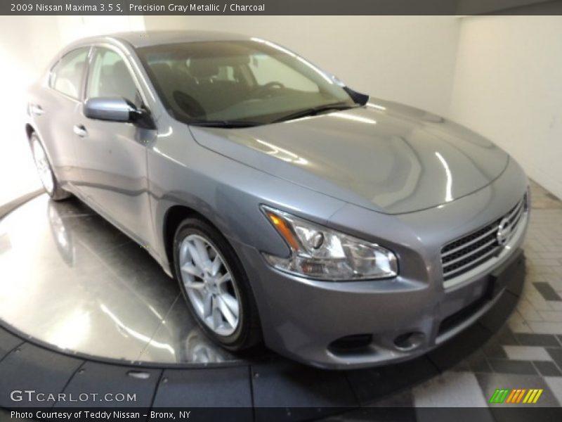 Precision Gray Metallic / Charcoal 2009 Nissan Maxima 3.5 S