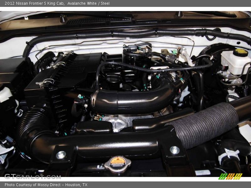 Avalanche White / Steel 2012 Nissan Frontier S King Cab