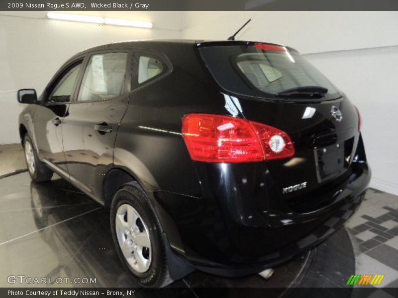 Wicked Black / Gray 2009 Nissan Rogue S AWD