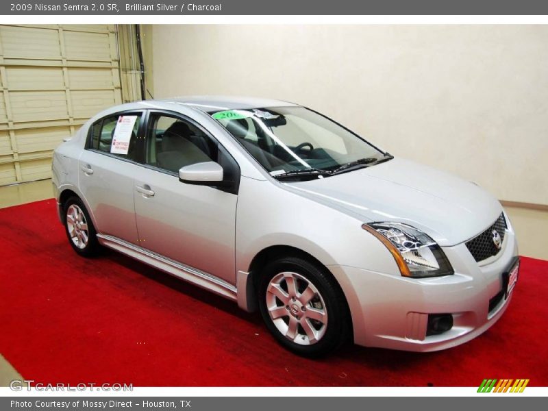 Brilliant Silver / Charcoal 2009 Nissan Sentra 2.0 SR