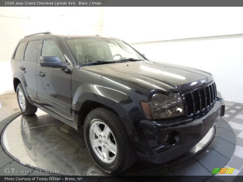 Black / Khaki 2006 Jeep Grand Cherokee Laredo 4x4