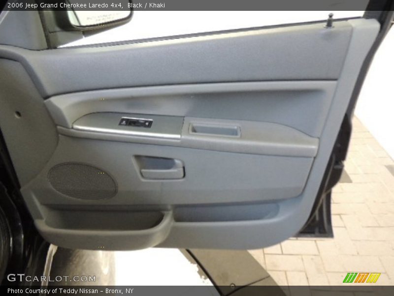 Black / Khaki 2006 Jeep Grand Cherokee Laredo 4x4