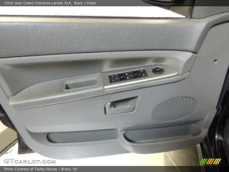 Black / Khaki 2006 Jeep Grand Cherokee Laredo 4x4