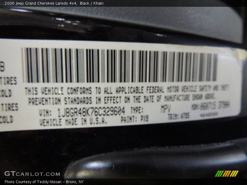 Black / Khaki 2006 Jeep Grand Cherokee Laredo 4x4