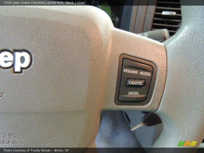 Black / Khaki 2006 Jeep Grand Cherokee Laredo 4x4