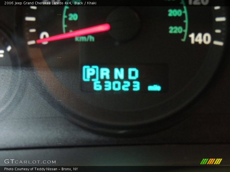 Black / Khaki 2006 Jeep Grand Cherokee Laredo 4x4