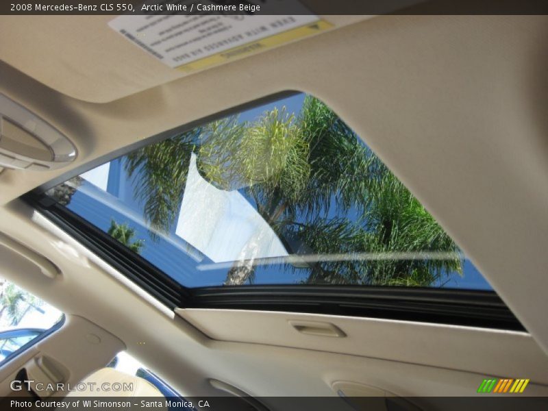 Arctic White / Cashmere Beige 2008 Mercedes-Benz CLS 550