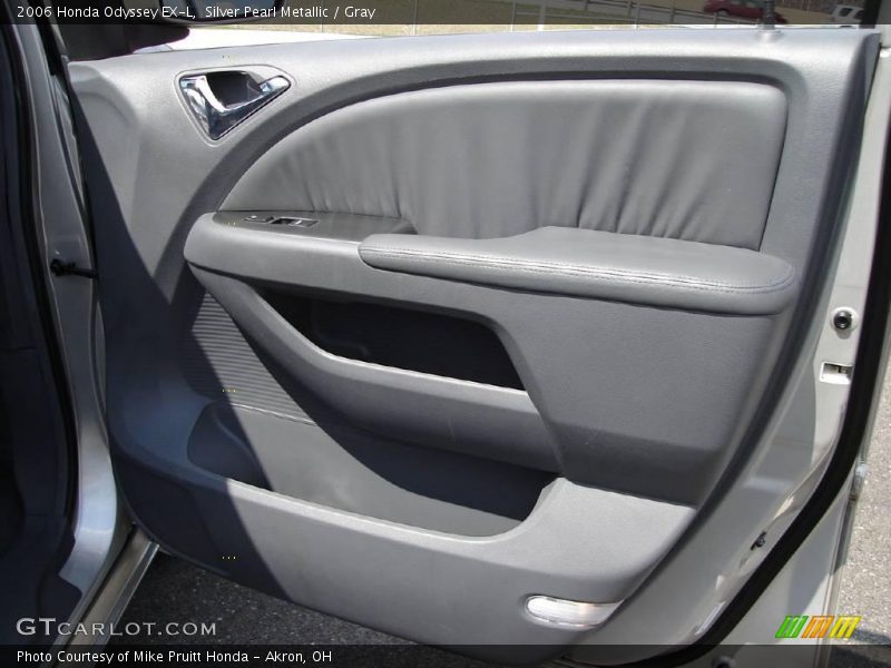 Silver Pearl Metallic / Gray 2006 Honda Odyssey EX-L