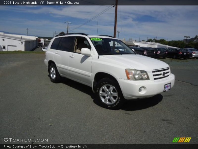 Super White / Charcoal 2003 Toyota Highlander V6