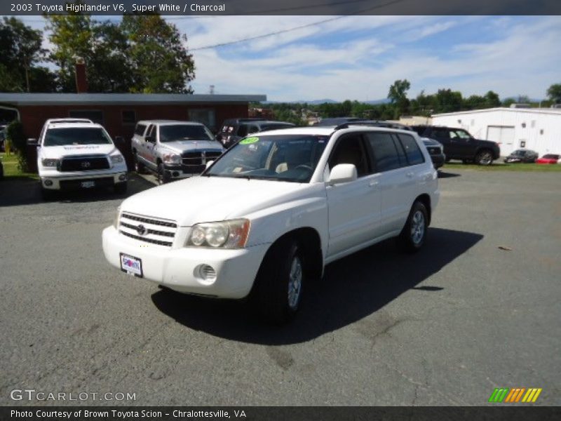 Super White / Charcoal 2003 Toyota Highlander V6