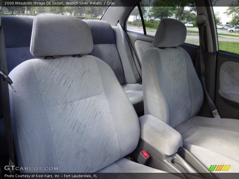 Munich Silver Metallic / Gray 2000 Mitsubishi Mirage DE Sedan