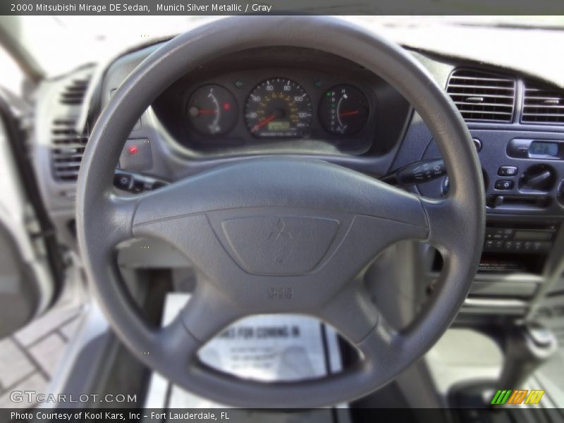 Munich Silver Metallic / Gray 2000 Mitsubishi Mirage DE Sedan