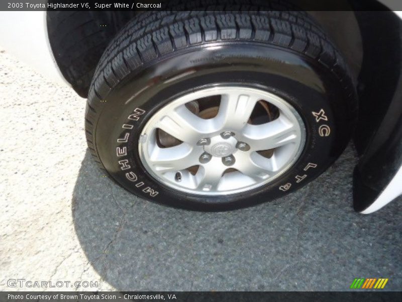 Super White / Charcoal 2003 Toyota Highlander V6