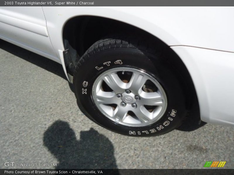 Super White / Charcoal 2003 Toyota Highlander V6