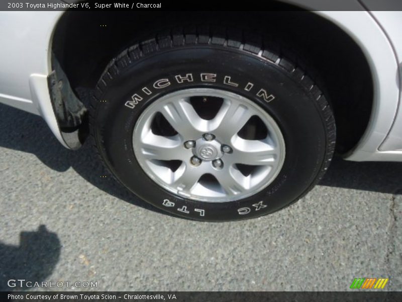 Super White / Charcoal 2003 Toyota Highlander V6