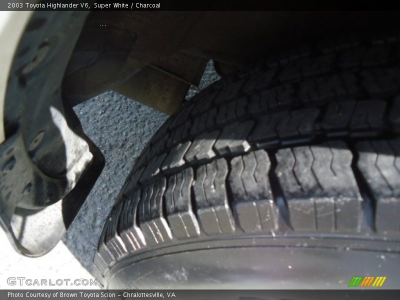 Super White / Charcoal 2003 Toyota Highlander V6