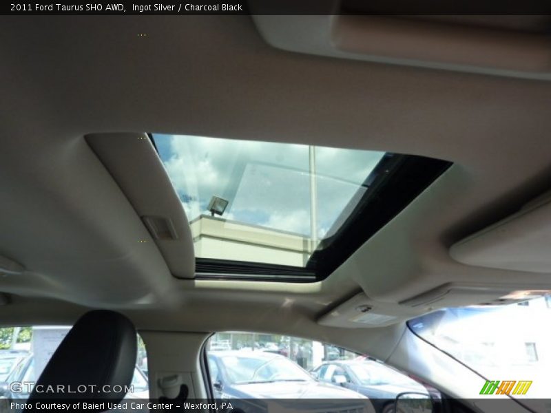 Ingot Silver / Charcoal Black 2011 Ford Taurus SHO AWD