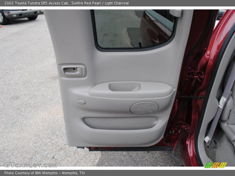 Sunfire Red Pearl / Light Charcoal 2002 Toyota Tundra SR5 Access Cab