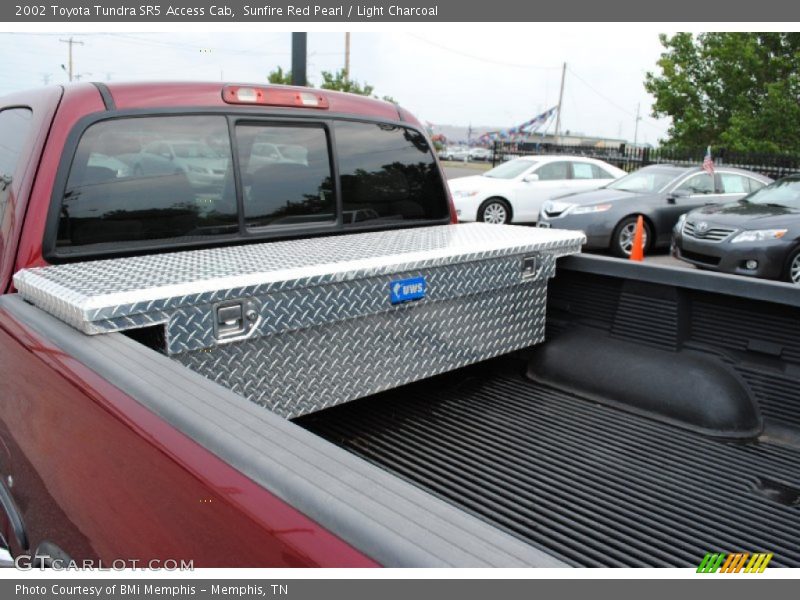 Sunfire Red Pearl / Light Charcoal 2002 Toyota Tundra SR5 Access Cab