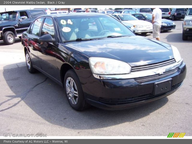 Black / Gray 2004 Chevrolet Malibu Sedan