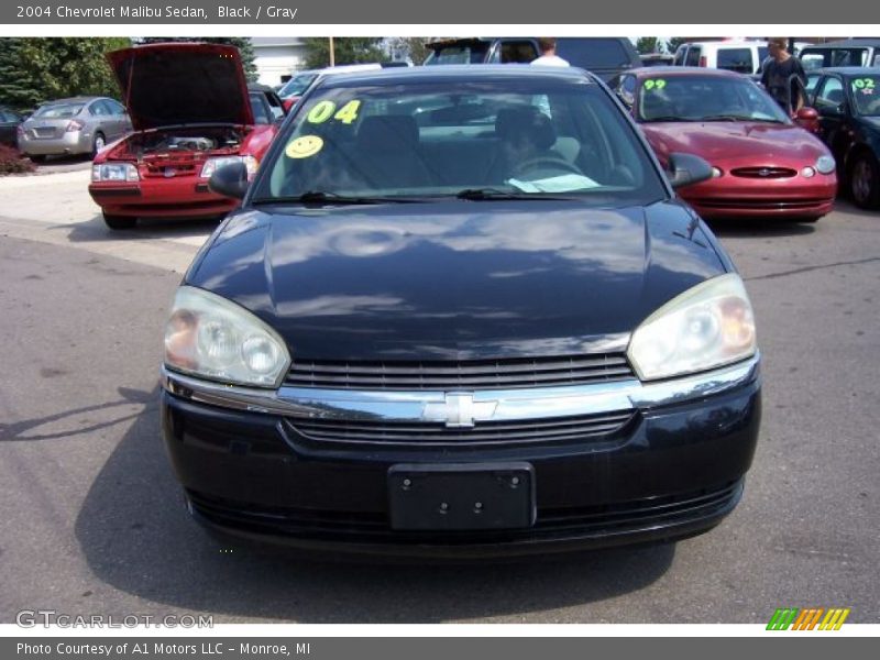 Black / Gray 2004 Chevrolet Malibu Sedan