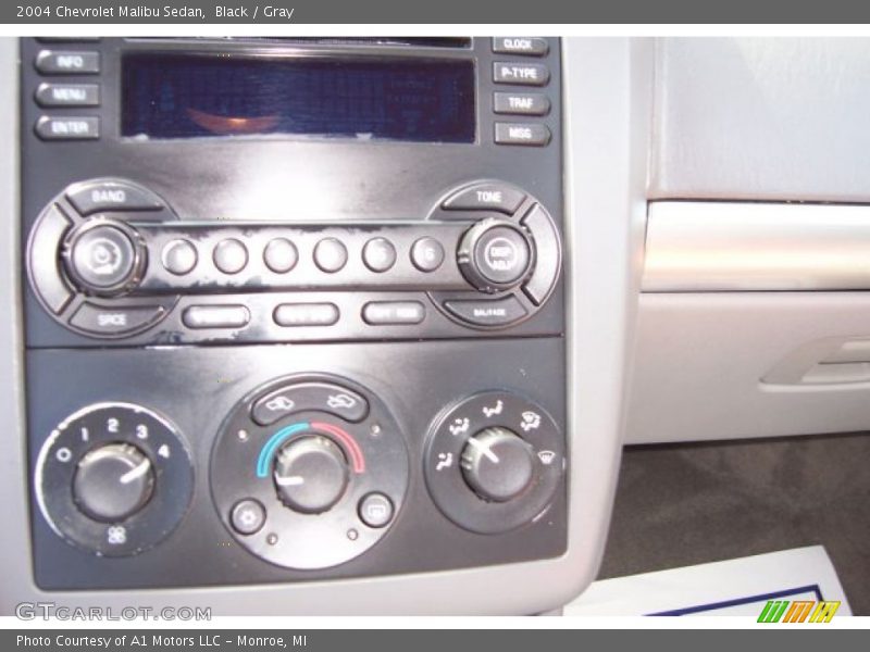 Black / Gray 2004 Chevrolet Malibu Sedan