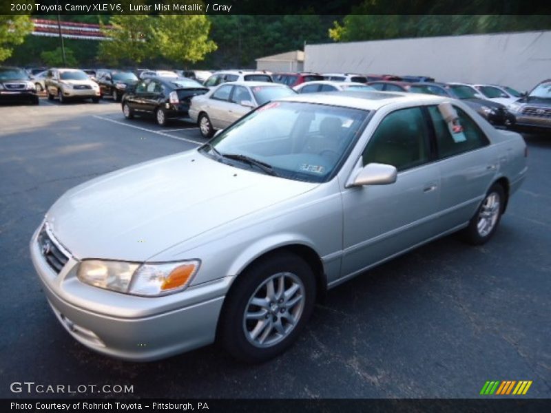 Lunar Mist Metallic / Gray 2000 Toyota Camry XLE V6