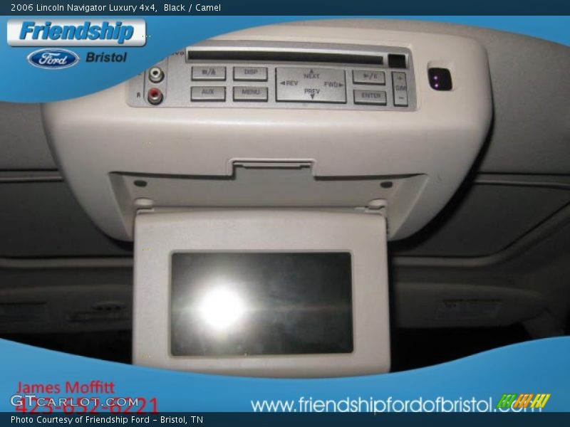 Black / Camel 2006 Lincoln Navigator Luxury 4x4