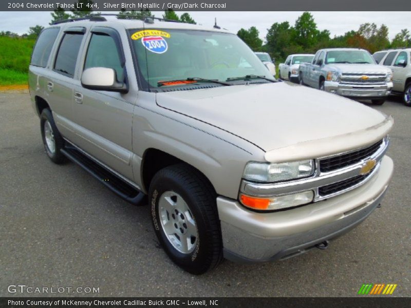 Silver Birch Metallic / Gray/Dark Charcoal 2004 Chevrolet Tahoe LT 4x4