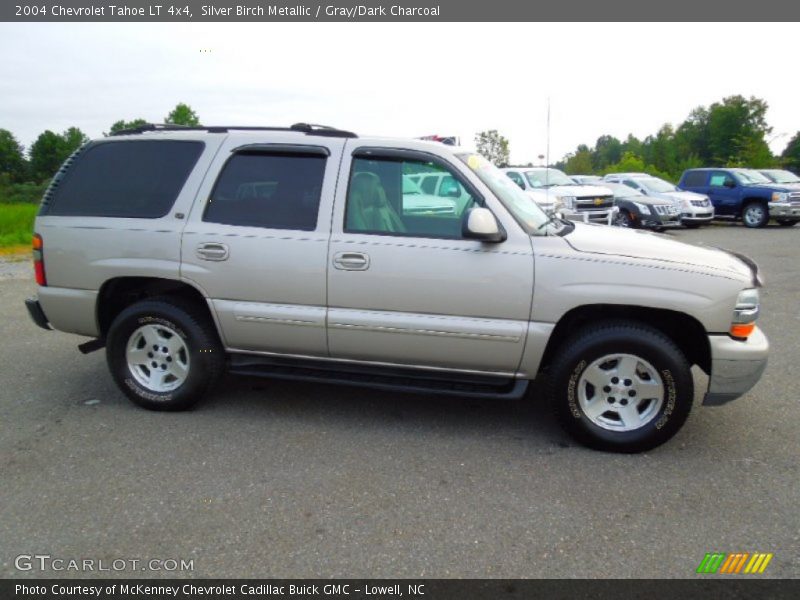 Silver Birch Metallic / Gray/Dark Charcoal 2004 Chevrolet Tahoe LT 4x4