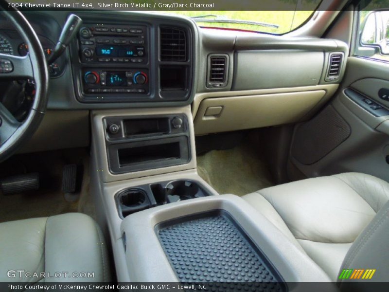 Silver Birch Metallic / Gray/Dark Charcoal 2004 Chevrolet Tahoe LT 4x4
