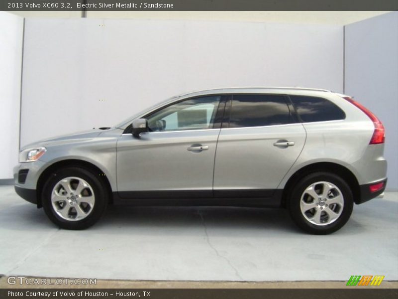 Electric Silver Metallic / Sandstone 2013 Volvo XC60 3.2