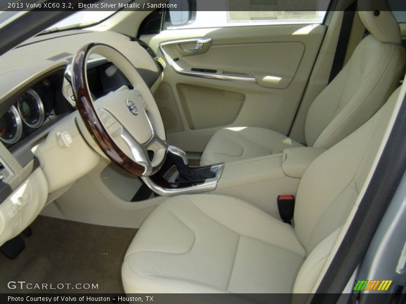 Electric Silver Metallic / Sandstone 2013 Volvo XC60 3.2