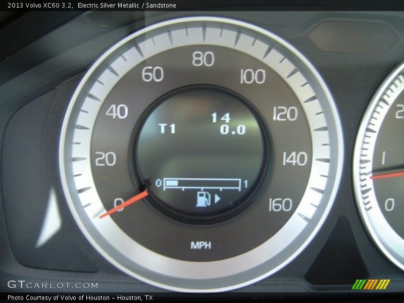 Electric Silver Metallic / Sandstone 2013 Volvo XC60 3.2