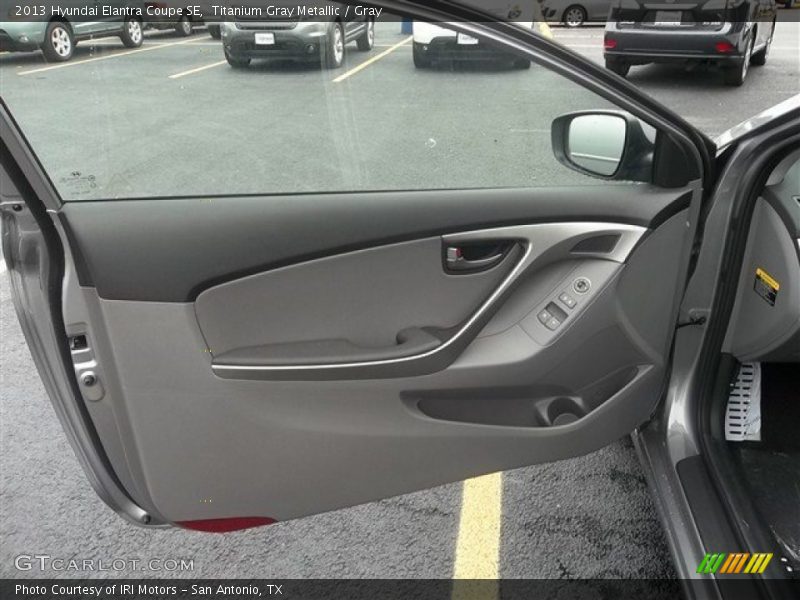 Titanium Gray Metallic / Gray 2013 Hyundai Elantra Coupe SE