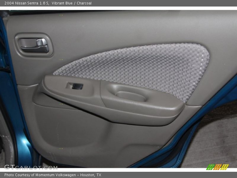 Vibrant Blue / Charcoal 2004 Nissan Sentra 1.8 S
