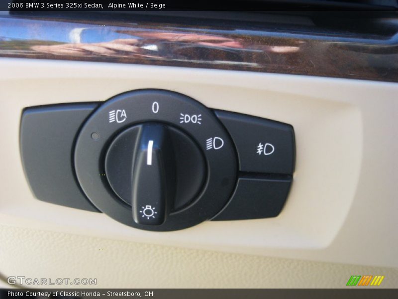 Alpine White / Beige 2006 BMW 3 Series 325xi Sedan