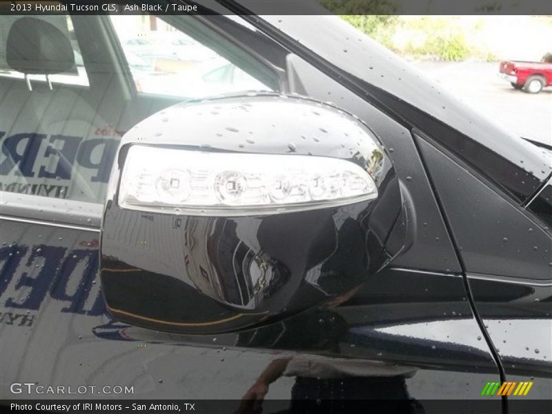 Ash Black / Taupe 2013 Hyundai Tucson GLS