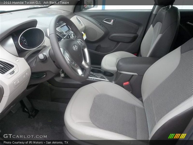 Ash Black / Taupe 2013 Hyundai Tucson GLS