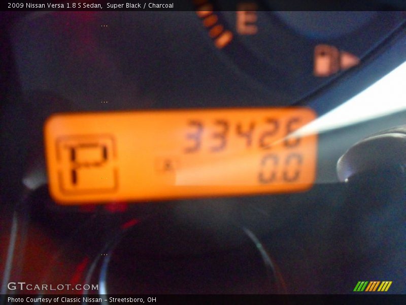 Super Black / Charcoal 2009 Nissan Versa 1.8 S Sedan