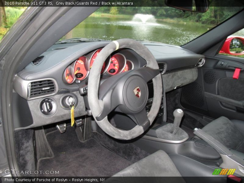 Black w/Alcantara Interior - 2010 911 GT3 RS 