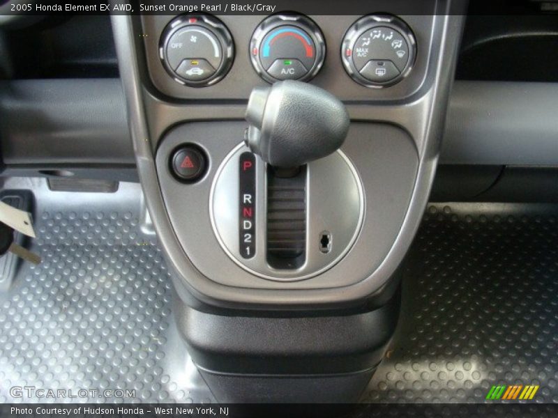 Sunset Orange Pearl / Black/Gray 2005 Honda Element EX AWD