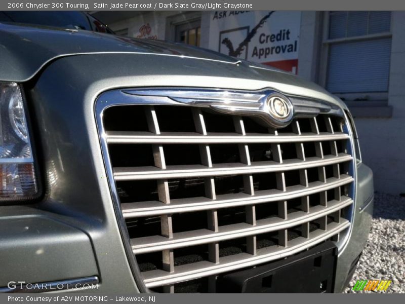 Satin Jade Pearlcoat / Dark Slate Gray/Light Graystone 2006 Chrysler 300 Touring