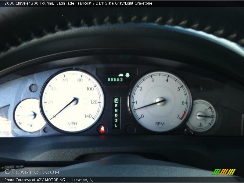Satin Jade Pearlcoat / Dark Slate Gray/Light Graystone 2006 Chrysler 300 Touring