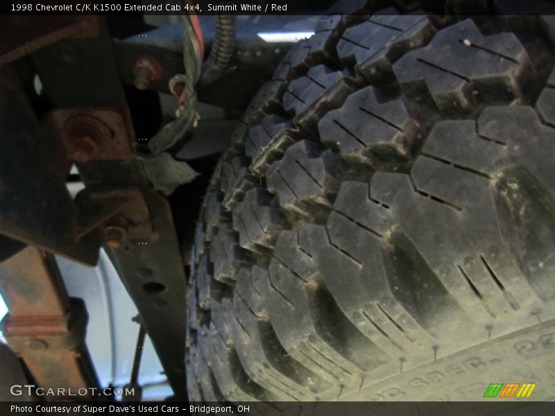 Summit White / Red 1998 Chevrolet C/K K1500 Extended Cab 4x4