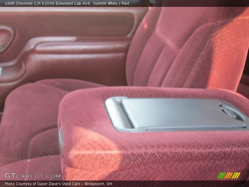 Summit White / Red 1998 Chevrolet C/K K1500 Extended Cab 4x4