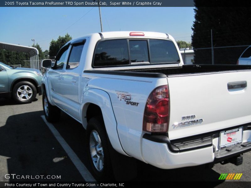 Super White / Graphite Gray 2005 Toyota Tacoma PreRunner TRD Sport Double Cab