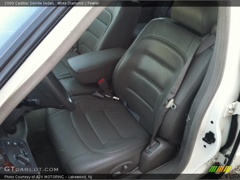 Front Seat of 2000 DeVille Sedan