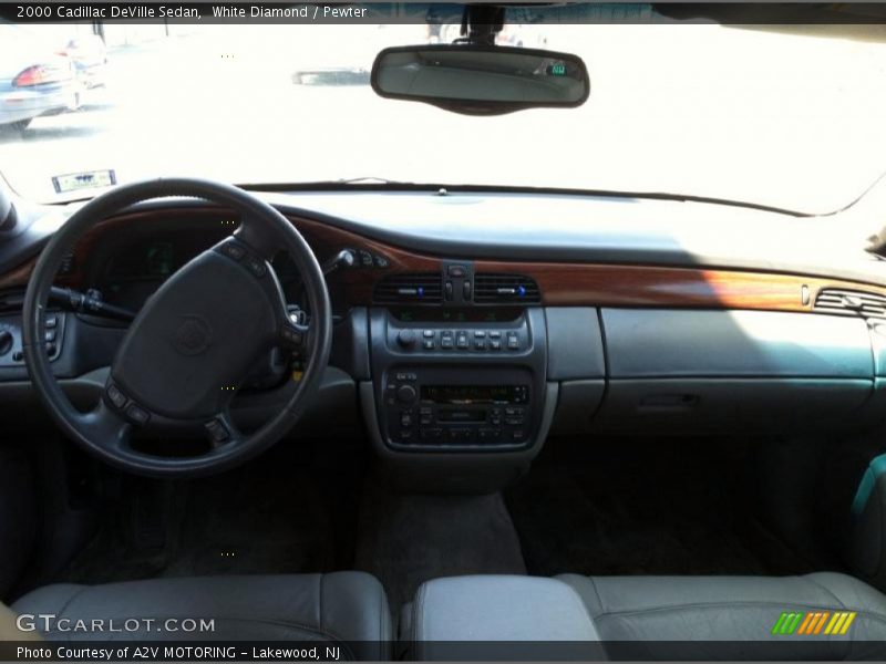 White Diamond / Pewter 2000 Cadillac DeVille Sedan