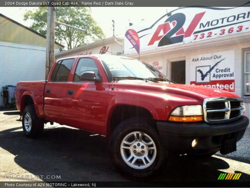 Flame Red / Dark Slate Gray 2004 Dodge Dakota SXT Quad Cab 4x4